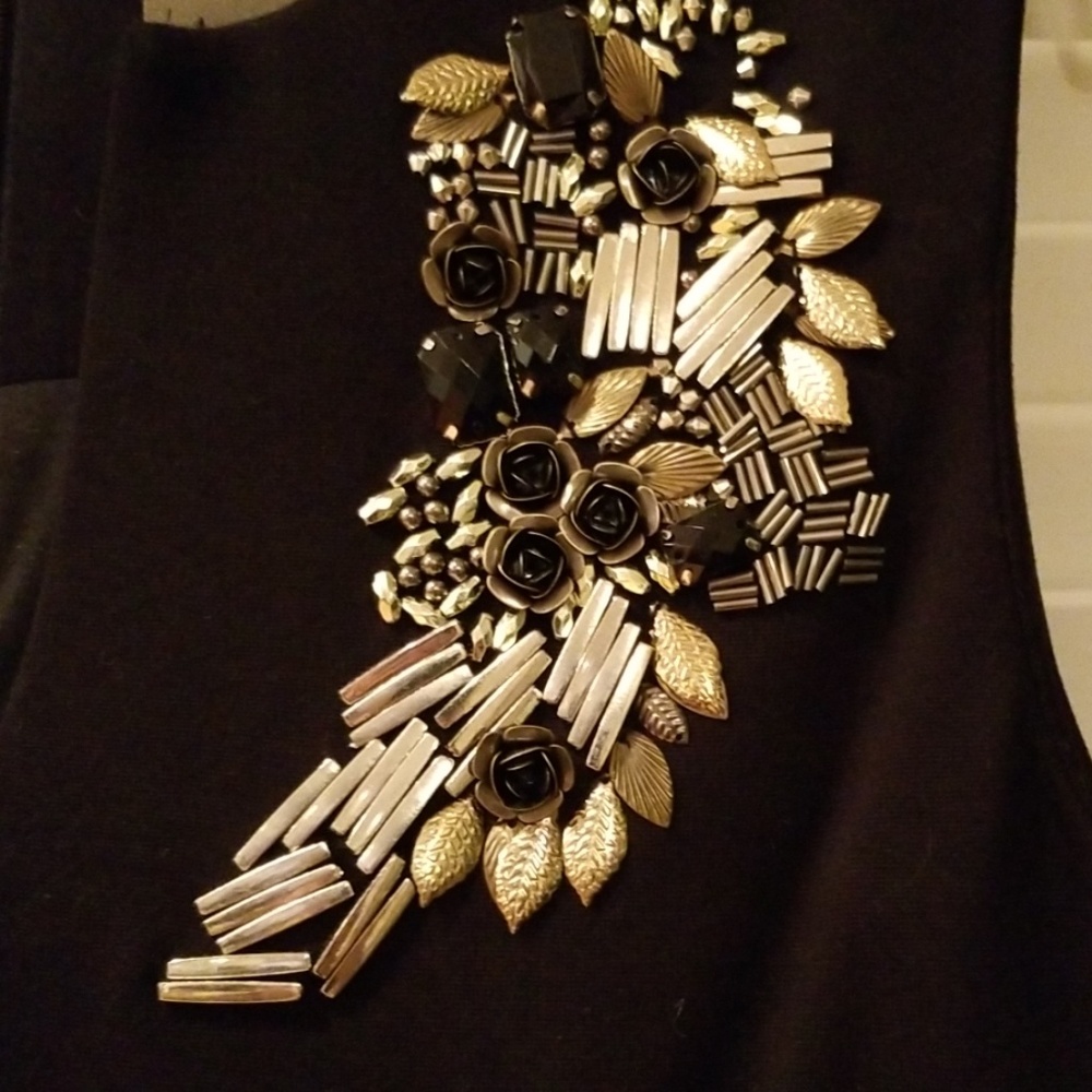 Dress - Picture 5 of 8